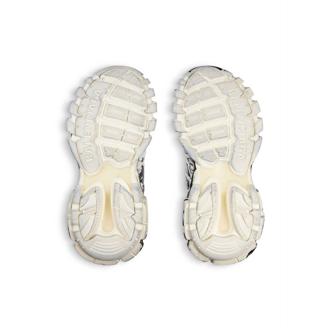 Men’s Track Graffiti Sneaker  in White/black - Image 7